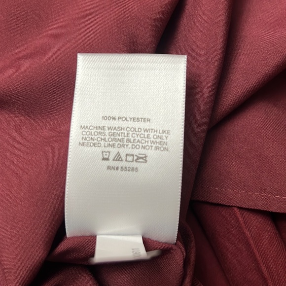 Express Pleated Dress with Capped Sleeves Dress Size Large - Picture 7 of 7